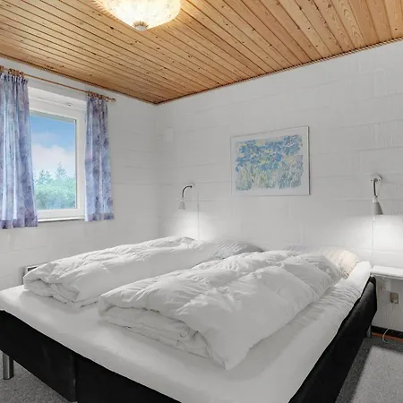 Holiday home Beautiful In Romo With Kitchen Kongsmark